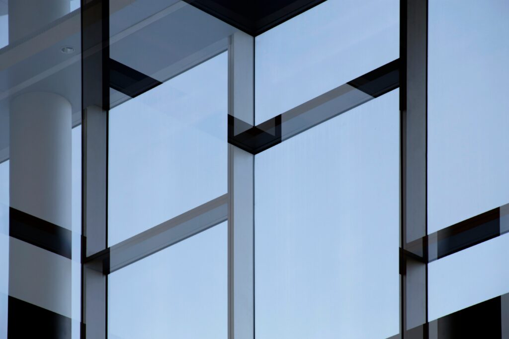 Discover why contractors and designers are choosing commercial window film for sun control and heat rejection. Learn the benefits that make it a preferred building solution.